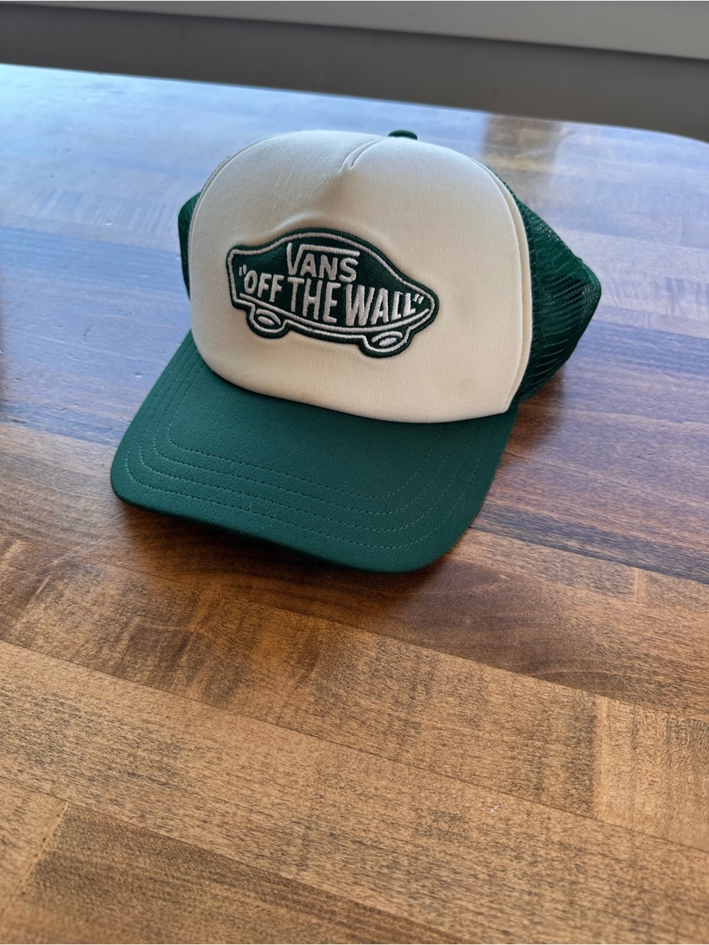 Vans Off The Wall Green Cream Classic Patch Trucker Hat Snapback